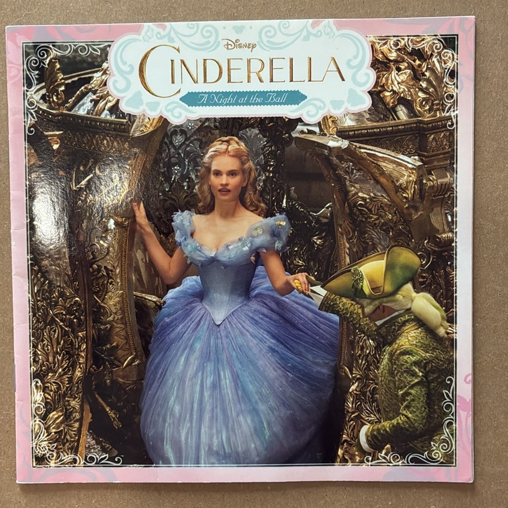 Set of three Disney princess books 1 hardcover 2 paperback - Picture 2 of 16